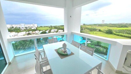 Apartment 2 bedrooms, with pool