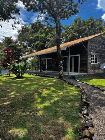 Casa 2 habitaciones, con piscina