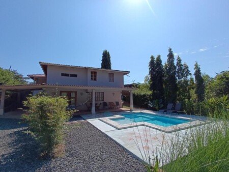 Casa 2 habitaciones, con piscina