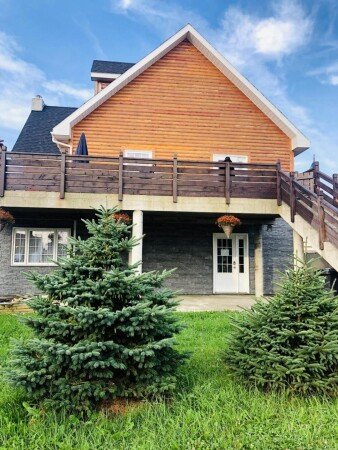 Bed and breakfast 4 guests, with garden