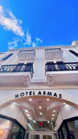 Hotel con aire acondicionado