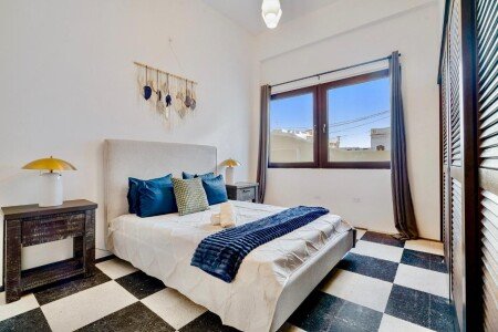 Apartamento 2 habitaciones, con jardín