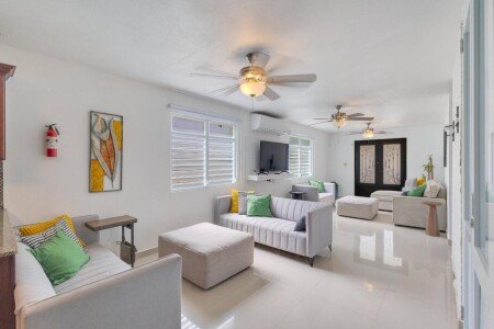 Casa 10 huéspedes, con piscina