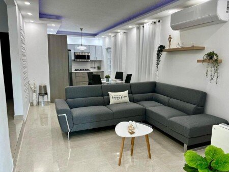 Casa 6 huéspedes, con aire acondicionado