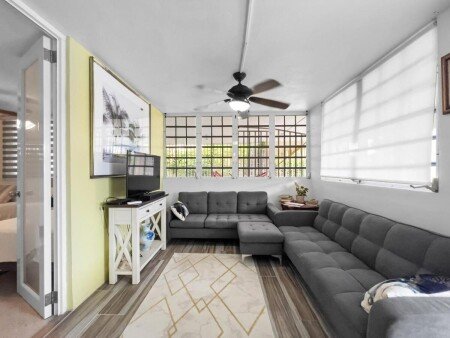 Casa 8 huéspedes, con piscina