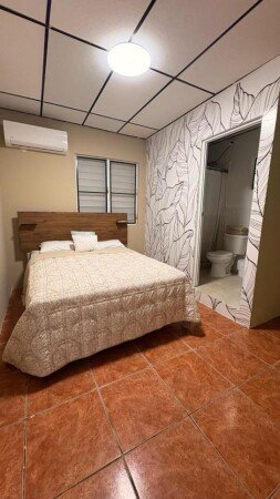 Bed and breakfast 1 habitación, con piscina