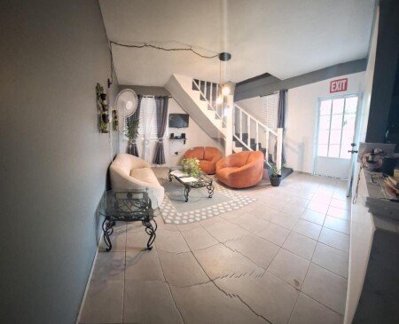 Casa 1 habitación, con aire acondicionado
