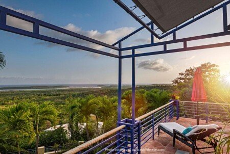 Villa 5 bedrooms, with pool