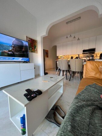 Apartment 3 bedrooms, with air conditioning