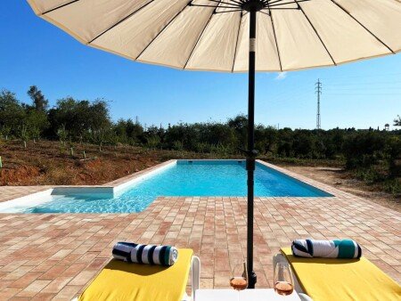 Bed and breakfast 3 voyageurs, avec piscine