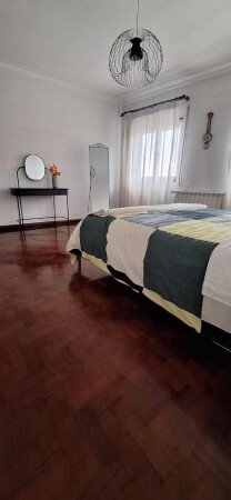 Casa 5 habitaciones, con jardín