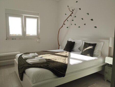 Casa 2 camere, con giardino