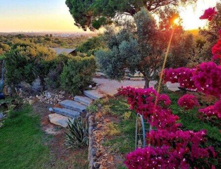 Hébergement insolite 4 voyageurs, avec piscine