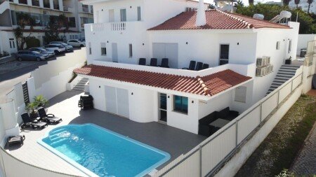 Villa 11 chambres, avec piscine
