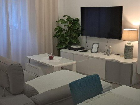 Casa 2 habitaciones, con aire acondicionado