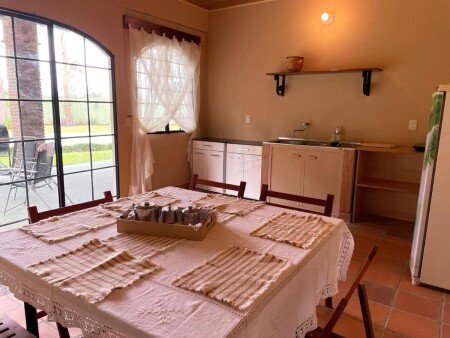 Casa 2 habitaciones, con piscina