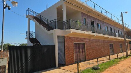 Apartamento 5 huéspedes, con jardín