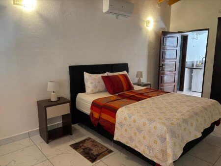 Wohnung 2 Schlafzimmer, mit Garten