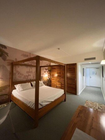 Le Paille en Queue - Lycée Christian Antou