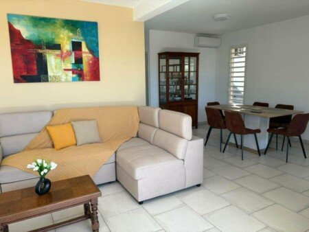 Appartement cozy, 2 chambres, avec jardin