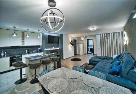 Wohnung 3 Schlafzimmer, mit Klimaanlage