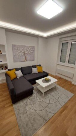 Wohnung 1 Schlafzimmer, mit Klimaanlage