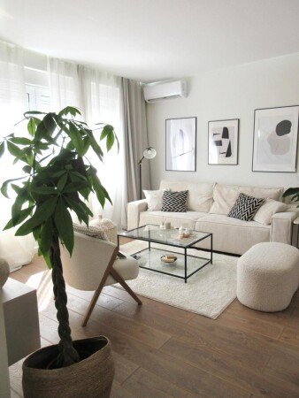 Wohnung 1 Schlafzimmer, mit Klimaanlage