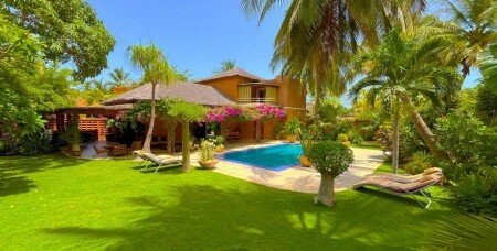 Villa 3 camere, con piscina