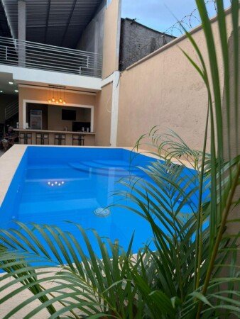 Hotel con piscina