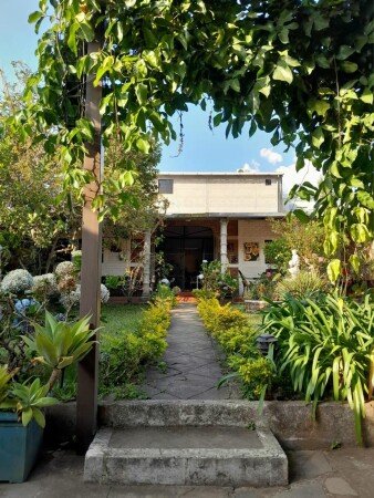 Bed and breakfast 1 habitación, con jardín