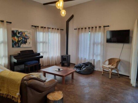 House 3 bedrooms, with garden