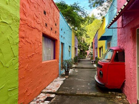 Hostel 26 guests, with pool