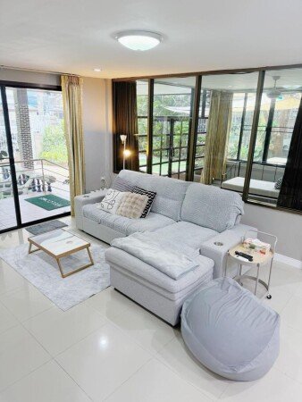 Villa 2 camere, con giardino