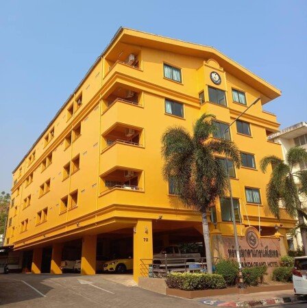 Hotel with air conditioning