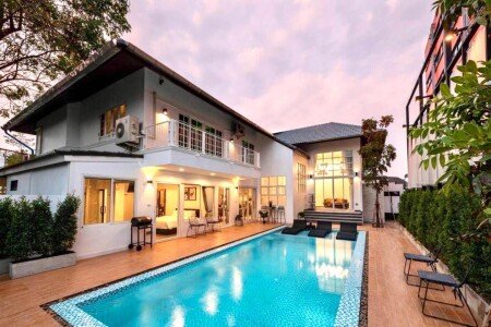 Villa 4 bedrooms, with pool