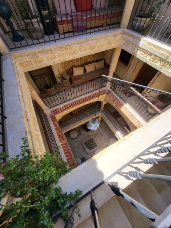 Al Madina, traditional Riad