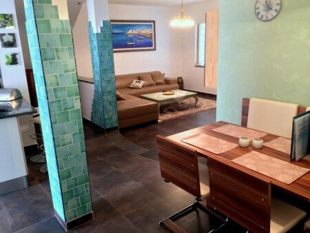 Appartement 2 chambres, avec jardin