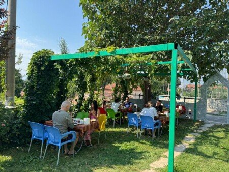 Appart'Hotel 5 voyageurs, avec jardin