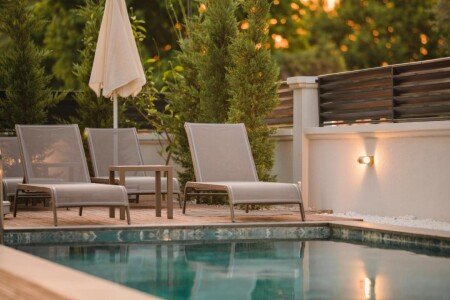 Hotel mit Pool