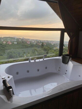 Villa 10 guests, with jacuzzi