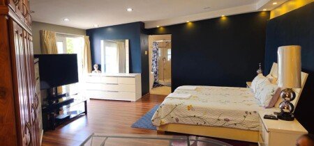 Villa 5 bedrooms, with jacuzzi