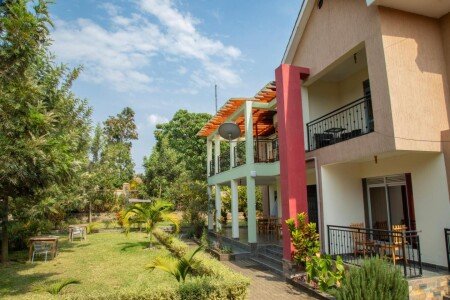 Bed and breakfast 4 guests, with garden