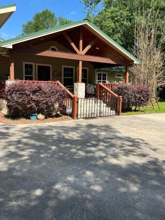 House 4 bedrooms, with air conditioning