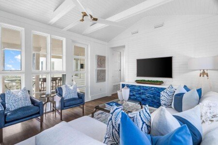 House 3 bedrooms, with pool