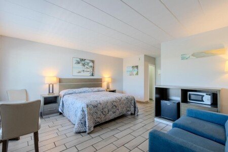 Hotel with jacuzzi