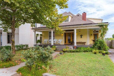 House 5 bedrooms, with air conditioning