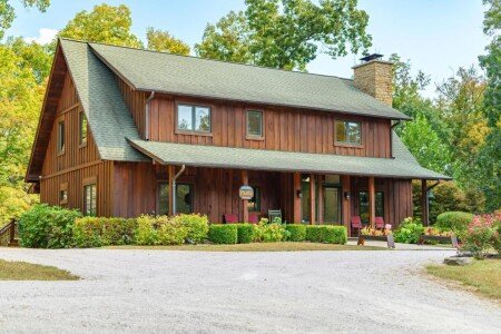 House 4 bedrooms, with jacuzzi