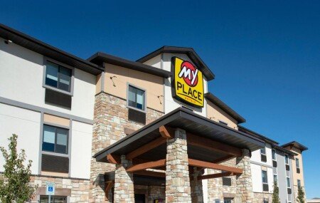 Hotel with air conditioning