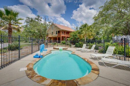 House 3 bedrooms, with jacuzzi