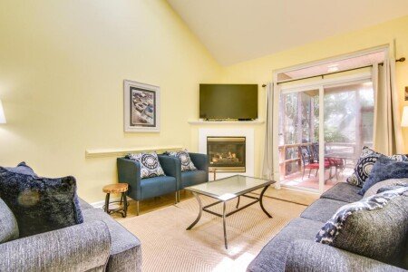 House 4 bedrooms, with pool